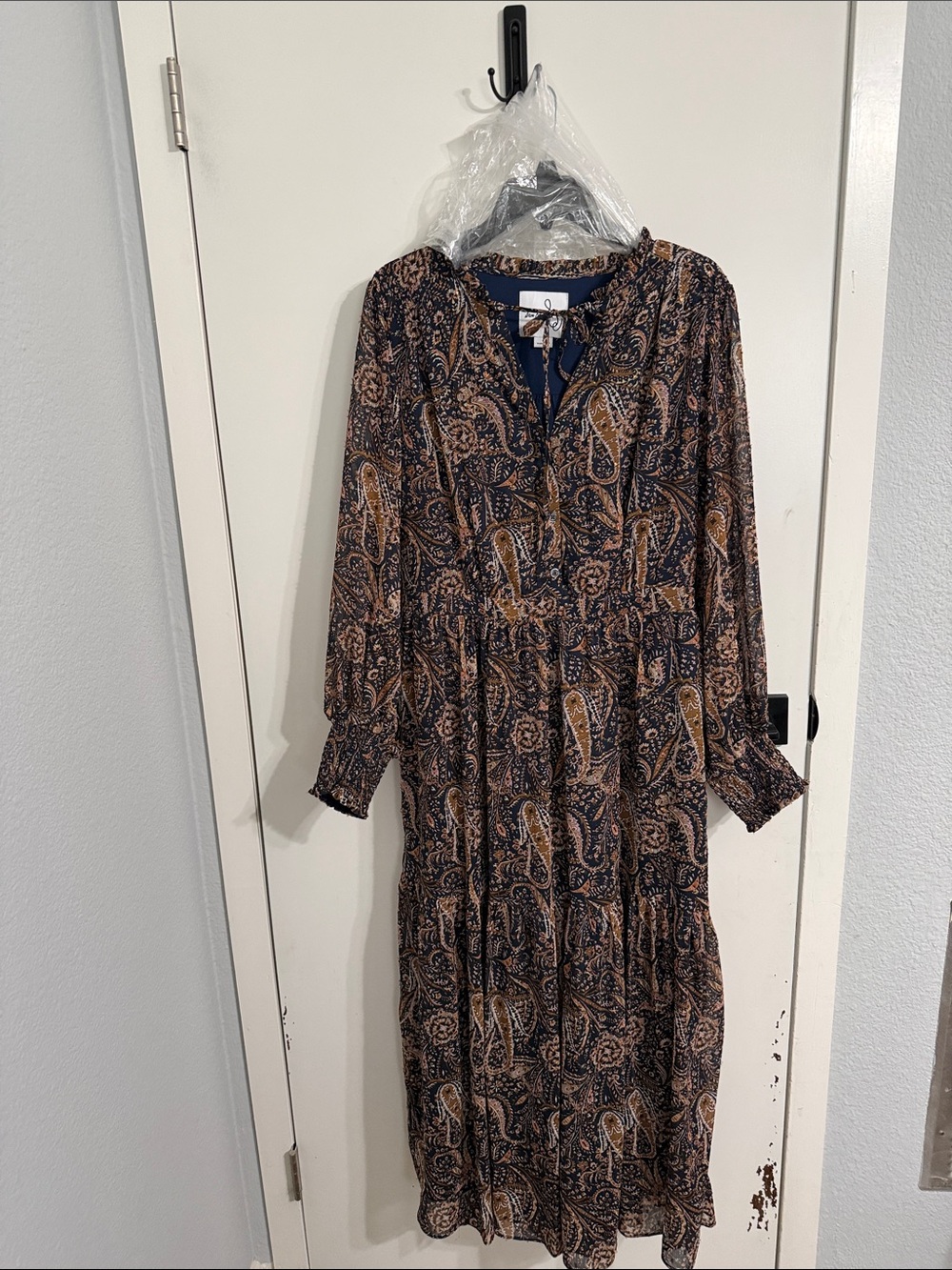 Sam Edelman Navy & Tan Paisley Long Sleeve Midi Dress